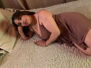 camslut fingering wet pussy LunaBoticelli