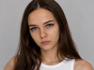 fingering camslut MadelynVermeesch