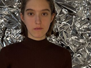 hot naked webcamgirl MaeganDegiacomo