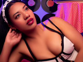 live striptease MaibeScot
