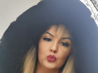 naked camgirl MalaSirena