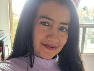 masturbating cam girl MariaStrike