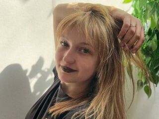 hot girl live web cam MarryMartins