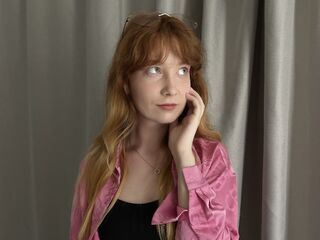 camgirl fingering wet pussy MaryellenQazi