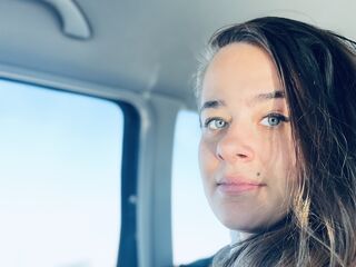 hardcore live show Maryieanea