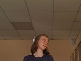 streaming live webcam MaryjanePorter