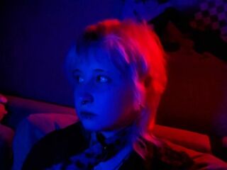 camgirl playing with sextoy MayLeaf