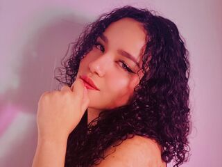 camslut masturbating MedusaDelish