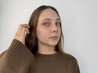 nude cam photo MelvinaLynch