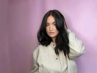 topless camgirl MerciaEarnest
