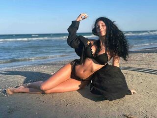 free adultcam MiaLunnah