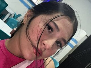 fingering webcamgirl MiaMorett