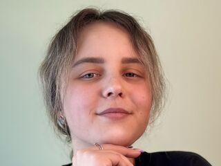 webcamchat MichaeleBendall