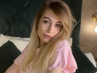 hot naked camgirl MicheleMary
