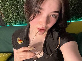 naughty chat MillieBraun