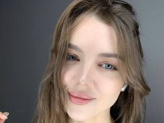 naked girl with webcam masturbating with sextoy MiroLika