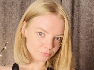 hot sex web cam MoiraBaumgartel