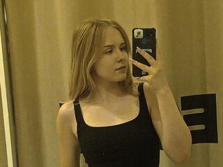 live-chat MolliMcDaniel