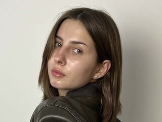 cam girl spreading pussy MollySodisia