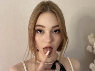 adult web cam MyaFields