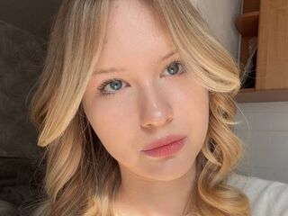 cam chat NanceyMonteverde