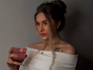 camgirl masturbating NeliaAllenbrand