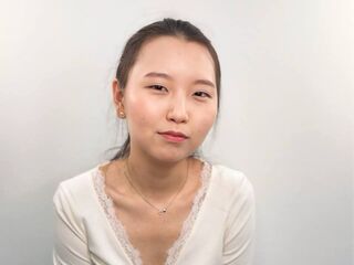 topless webcam girl NellaBiggard