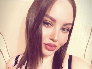 chat with cam NoemiLekas