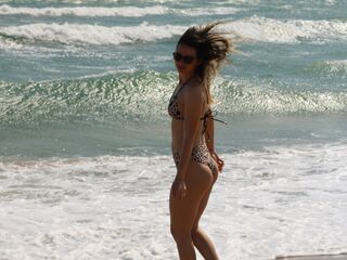 topless girl RileyPearce