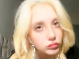 erotic cam video RubiAntonakos