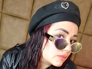 free videochat SandyGuzman