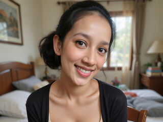 closeup webcam SarahGreen
