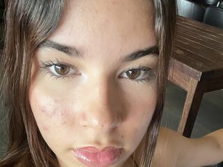 free livesex SariLane