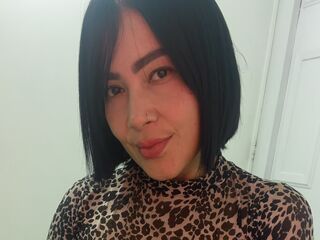 naked camgirl masturbating with dildo ScarlettColombia