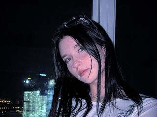 fingering camwhore SerinaBelke