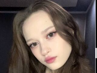 nude webcam girl photo ShariCasbeer