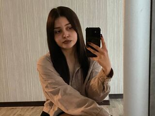 erotic webcam SharlaGeerdes