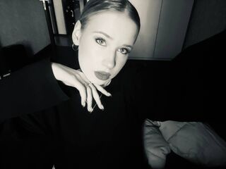 bedroom webcam SherieMcwayne