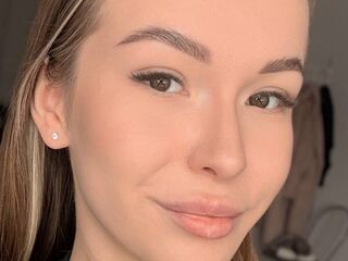 hot cam girl masturbating with sextoy SherylMearing