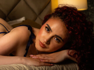 masturbating camgirl SiilvanaSantos