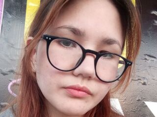 fingering camwhore SilvanaTopps