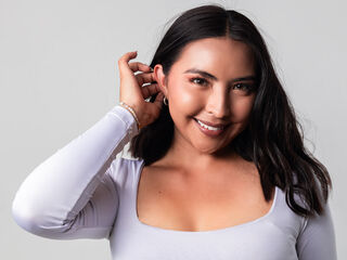 chat room live sex show SofiBlosh