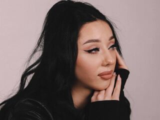 naked cam girl masturbating with dildo SoledadZale