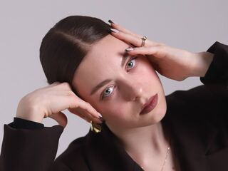 girl cam live SophiaCurlam