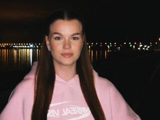 livecam picture StaceyRouthier