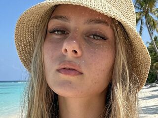 cam girl showing pussy StefaniBrowyn