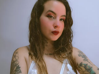 cam girl playing with vibrator SusanSmears