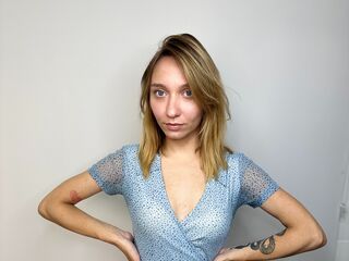 naked cam girl TateBeckett