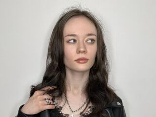 hot cam girl fingering pussy TenishaSeebold