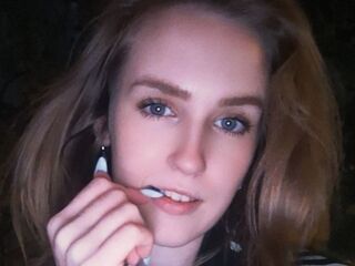 nude cam TiffaneyLafrance
